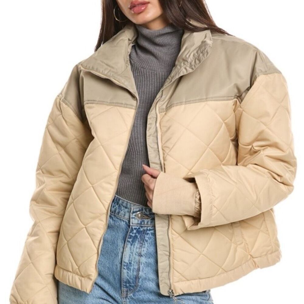 NWT WeWoreWhat Color Blocked Quilted Puffer Jacket in a muted sage/beige colorwa